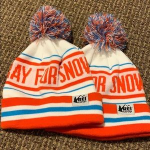 REI “Pray For Snow” Beanie(2)